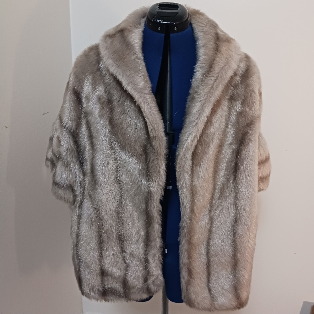 Vtg Faux Fur Stole Sears No size Tag Small medium
